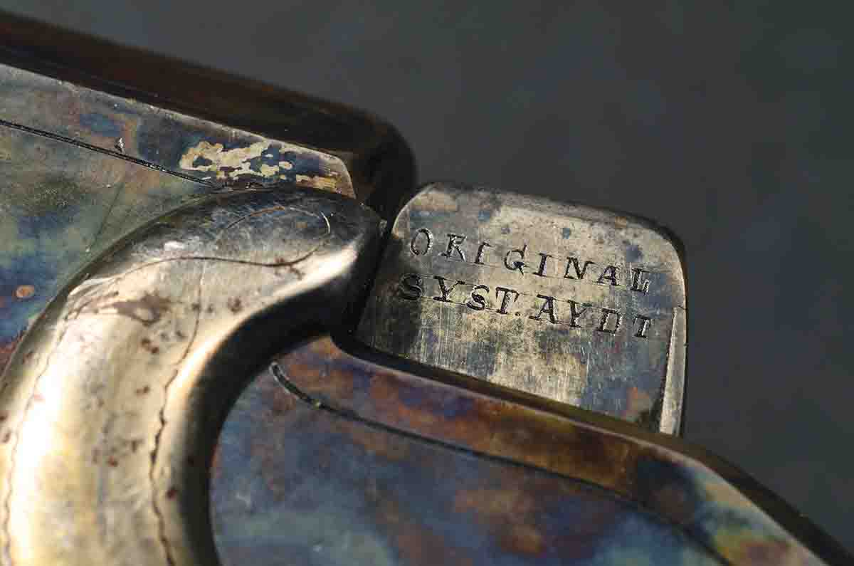 This inscription on the breechblock is unusual but not unheard of. It was generally found on rifles built outside the Haenel factory and should have a serial number underneath – another puzzle in the life of this rifle.